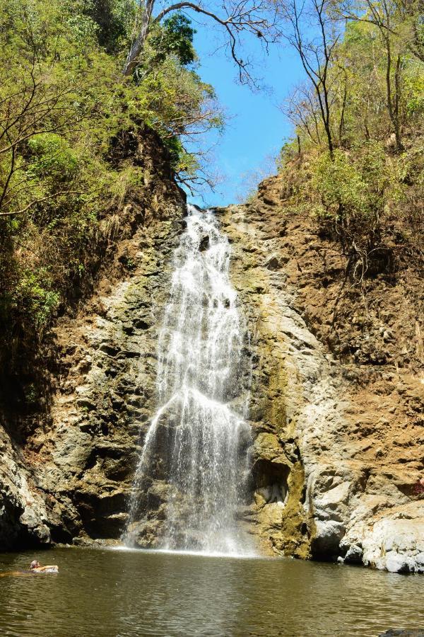 Hotel La Cascada بونتاريناس المظهر الخارجي الصورة