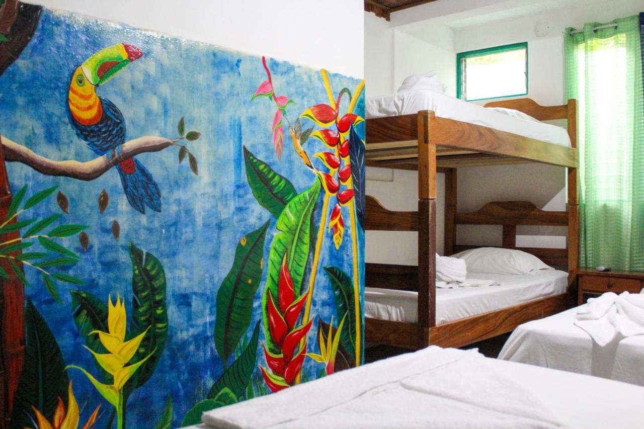 Hotel La Cascada بونتاريناس المظهر الخارجي الصورة