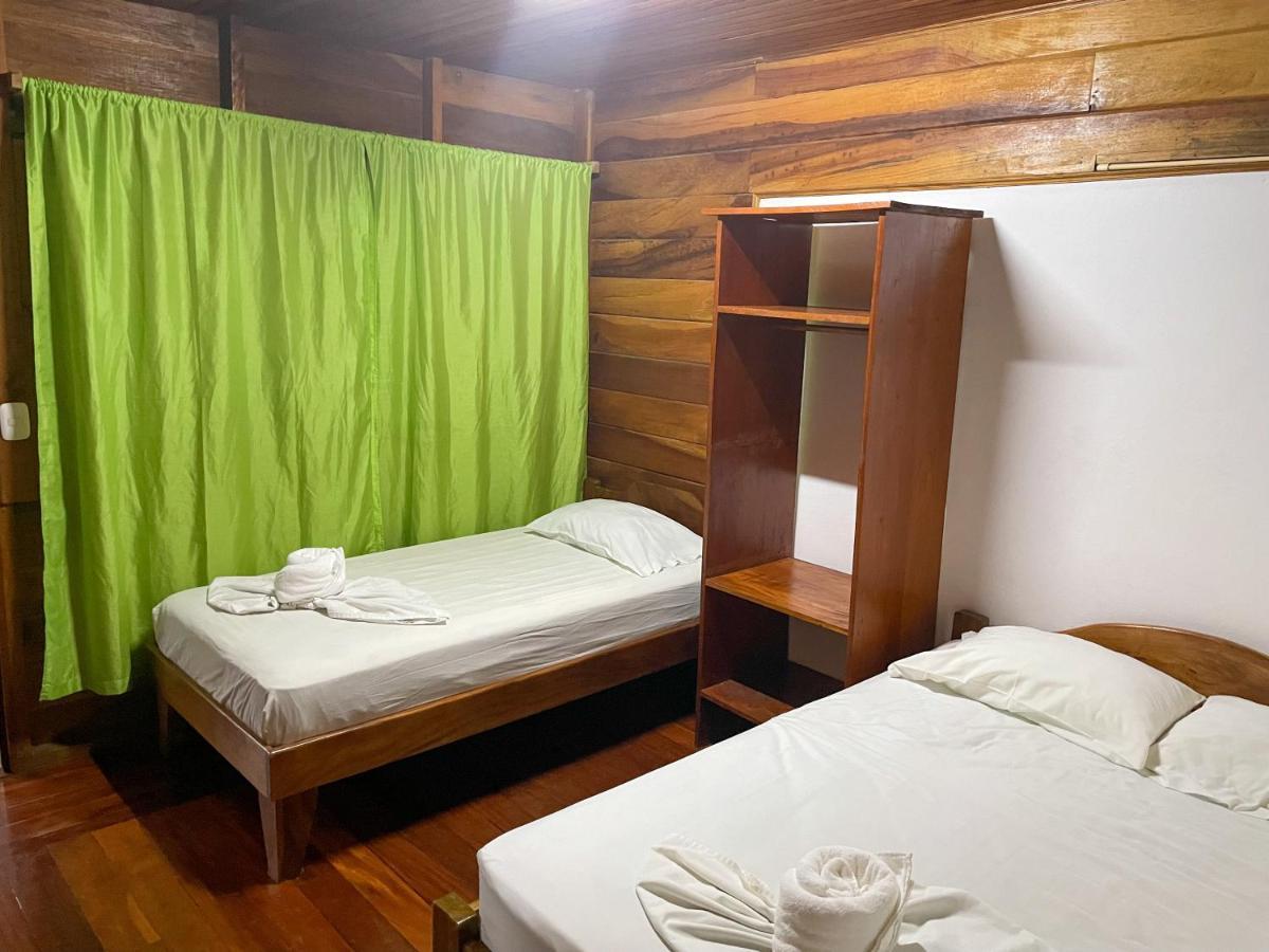Hotel La Cascada بونتاريناس المظهر الخارجي الصورة